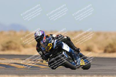 media/Mar-22-2025-CVMA (Sat) [[462c0ffedb]]/Race 13-Amateur Supersport Middleweight/